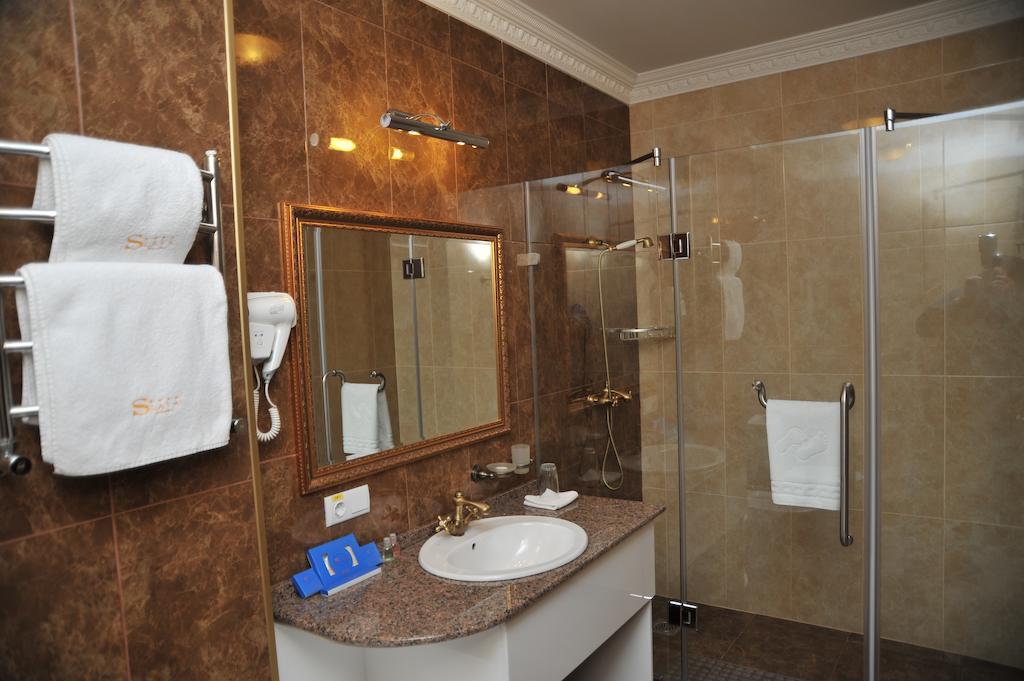 Slava Hotel Zaporizhia Oda fotoğraf