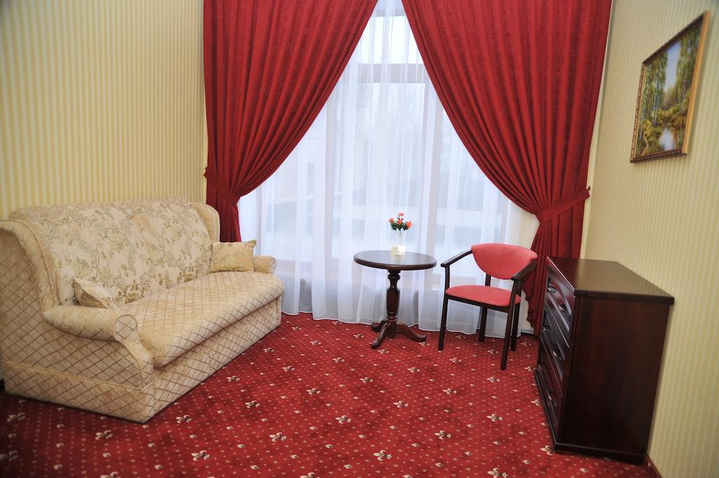 Slava Hotel Zaporizhia Oda fotoğraf