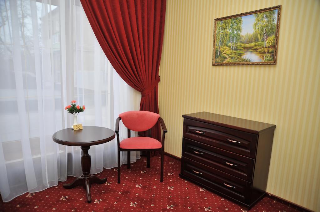 Slava Hotel Zaporizhia Oda fotoğraf