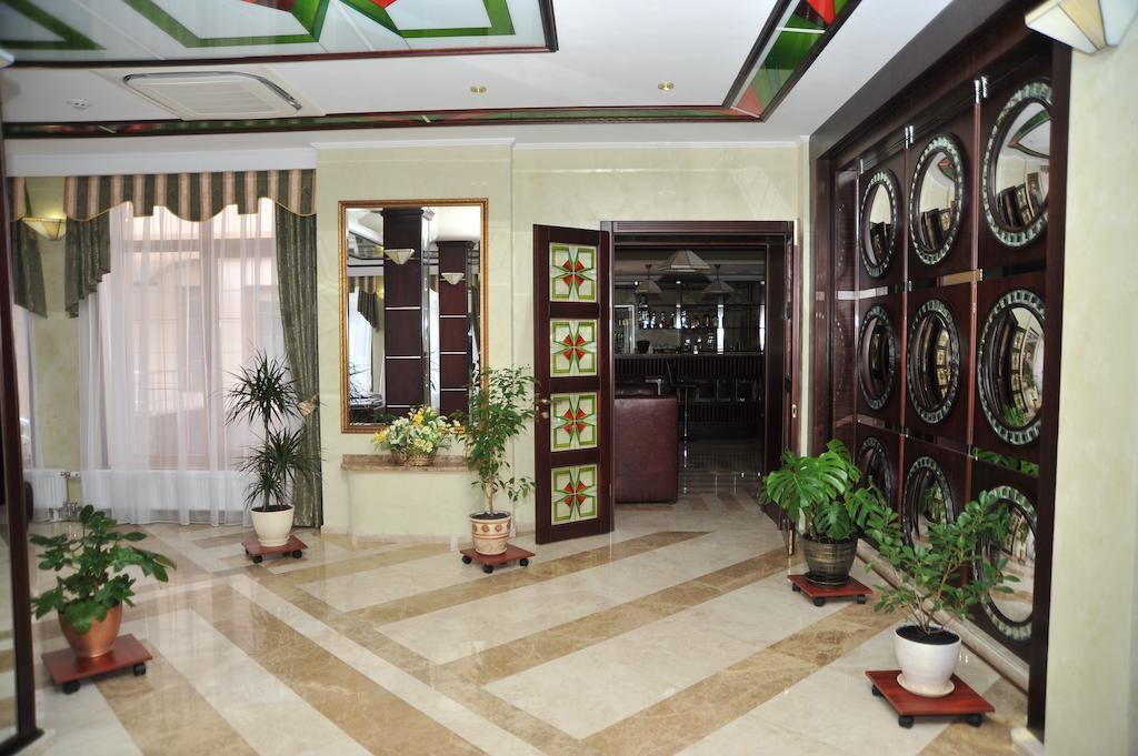 Slava Hotel Zaporizhia Dış mekan fotoğraf