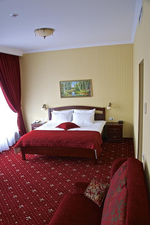 Slava Hotel Zaporizhia Dış mekan fotoğraf